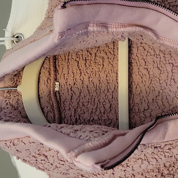 Teddy Zip Sweater - Picture 2 of 7